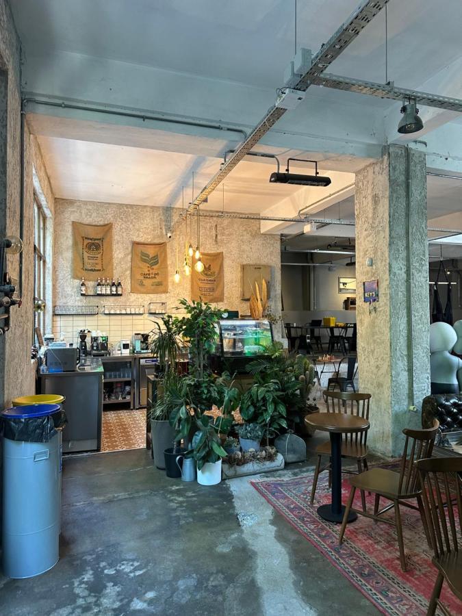 Koza Hostel Coffee & Chill Cekirge Buitenkant foto